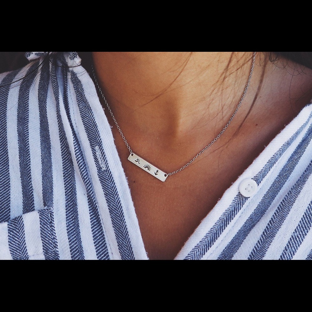 pura vida silver stamped bar necklace